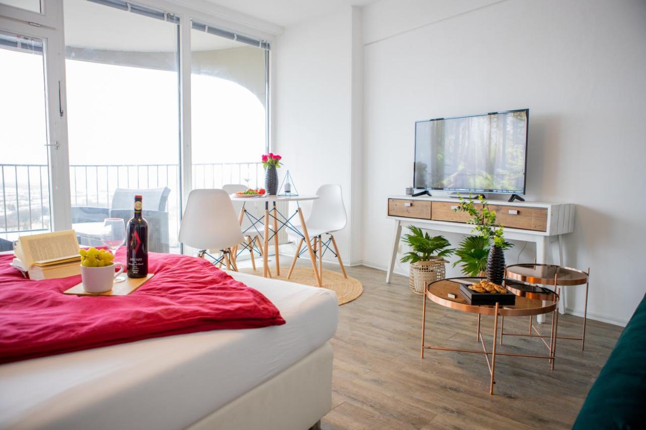 Modernes Apartment mit tollem Blick über die Stadt Augsburgo Exterior foto